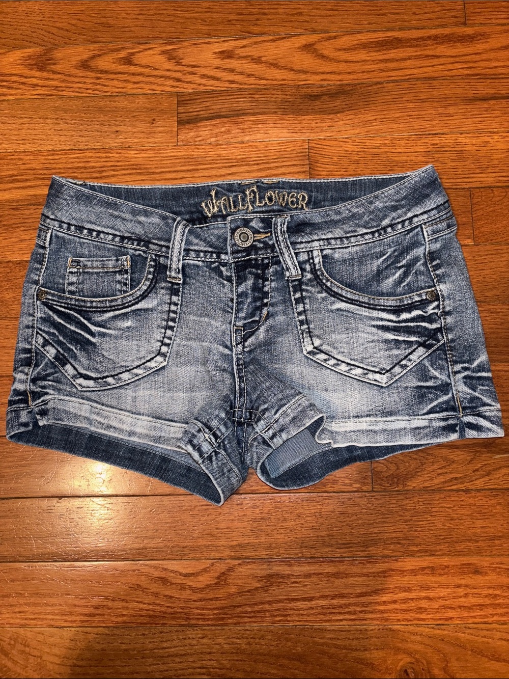 Wallflower Juniors Denim low rise Jean Shorts